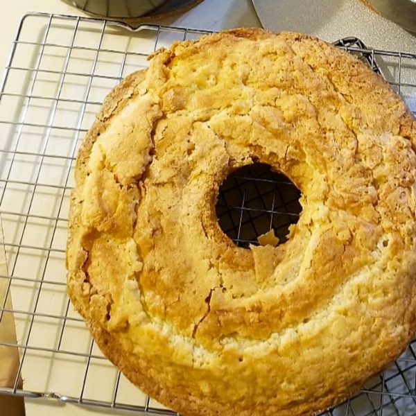 Cookie Crust Pound Cake Tall Dense (tube) - Image 2