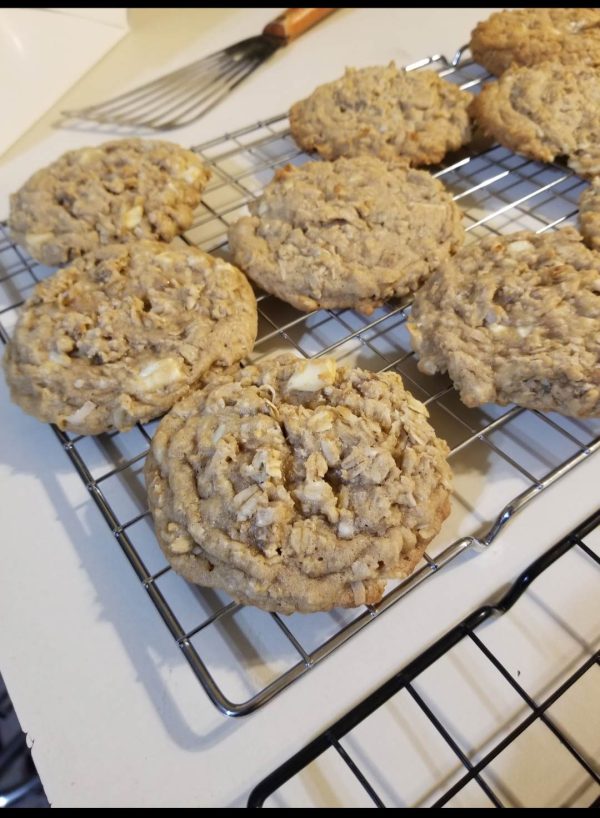 Brown Butter Oatmeal Cookies with Toffee and Coconut Shreds